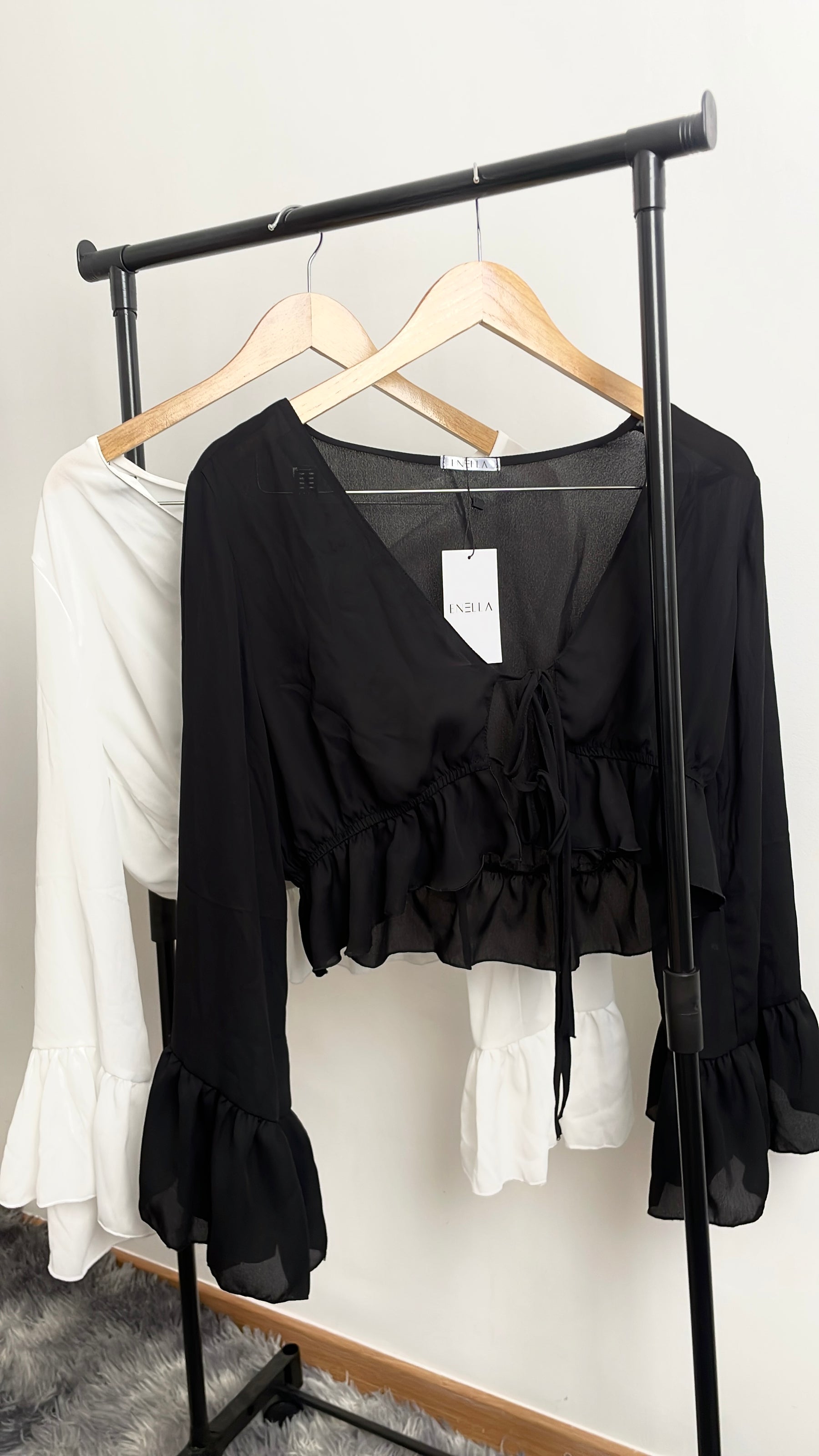 BLUSA MANDI PRETO